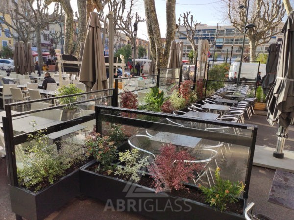 Paravents et bacs jardinière pour CHR